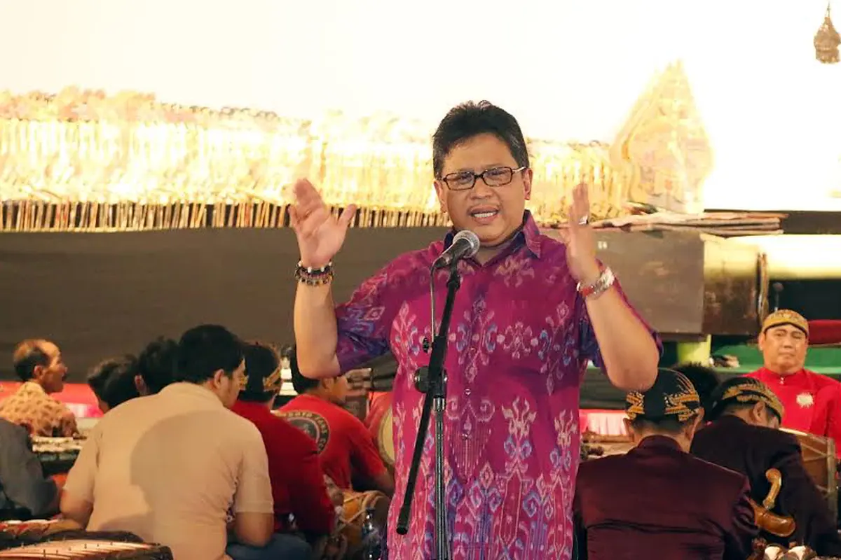 20160305-Pilkada-Jawa Timur-PDIP-Gelar-Wayang Kulit-Ngawi