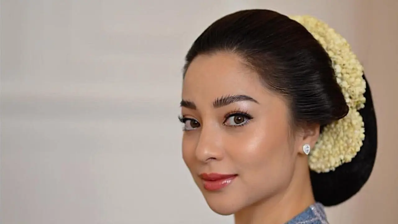 Nikita Willy.