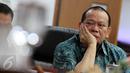 Ketua Umum PSSI La Nyalla Mattalitti saat menghadiri pertemuan di kantor Komnas HAM, Jakarta, Kamis (13/8/2015). Pertemuan tersebut terkait pembekuan PSSI oleh Kemenpora. (Liputan6.com/Helmi Afandi)