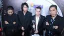 Sontak saja kemenangan Armada di panggung SCTV Awards 2017 menjadi sebuah kebanggaan bagi para personelnya. (Adrian Putra/Bintang.com)