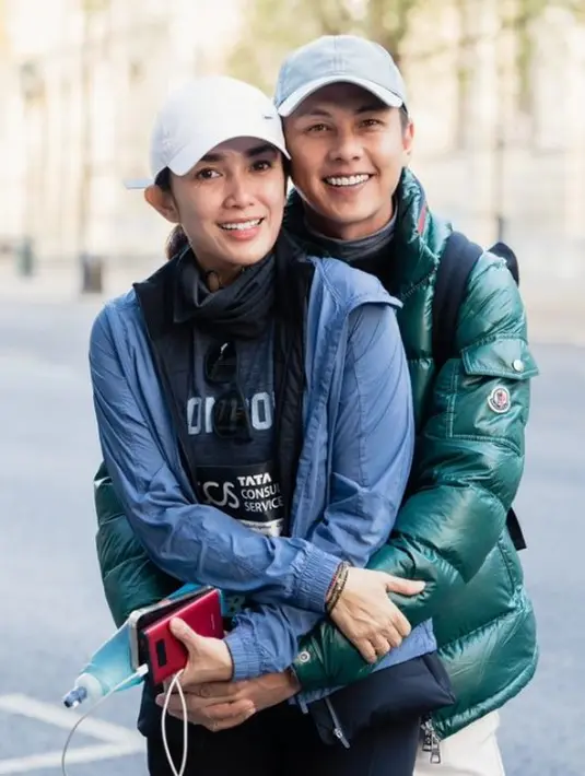 Ussy Sulistiawaty dan Andhika Pratama [Instagram/ussypratama]