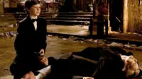 Serial Gotham Buru Pemain Batman