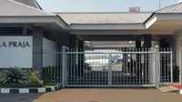 Pintu masuk Bandara Halim Perdanakusuma (Liputan6.com/Nanda Perdana Putra)