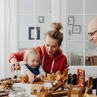 Anak yang memiliki motivasi internal cenderung lebih konsisten dalam melakukan suatu aktivitas (Sumber: Pexels.com)