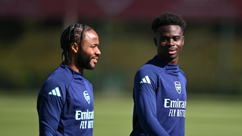 Liga Inggris: Mikel Arteta Tak Butuh Waktu Lama untuk Yakin Raheem Sterling  Cocok di Arsenal