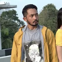 Secara Eksklusif, Yama Carlos menceritakan caranya untuk meyakinkan orang tua untuk menikah meski berbeda keyakinan