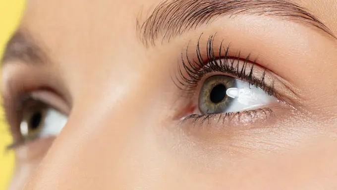 Ilustrasi mata silinder