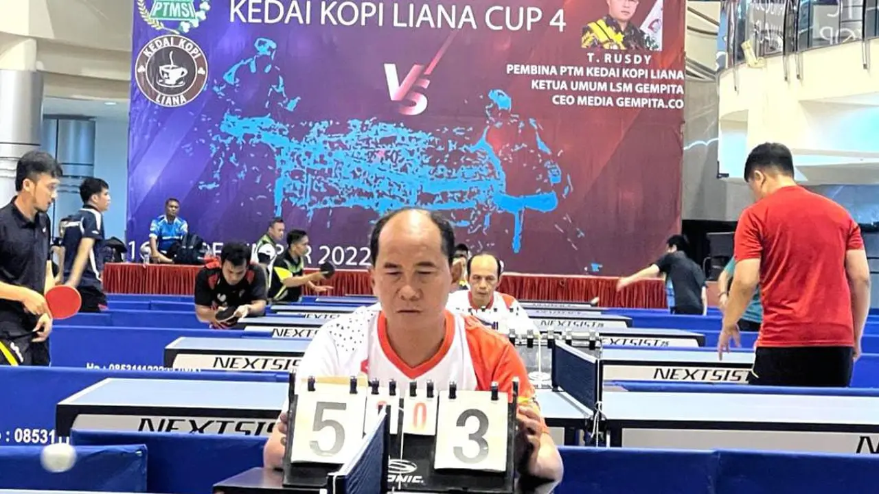 Persatuan Tenis Meja (PTM) Kedai Kopi Liana sukses menggelar turnamen tenis meja "Kedai Kopi Liana Cup IV" di WTC Mangga Dua, Jakarta Utara.