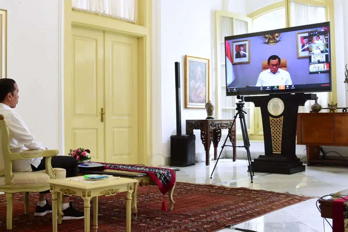 Jokowi Minta Kementerian Arahkan Program Dukung Penanganan Corona