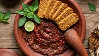 Resep Tempe Goreng Sambal Bajak, Pedas Gurih dengan Bumbu yang Meresap
