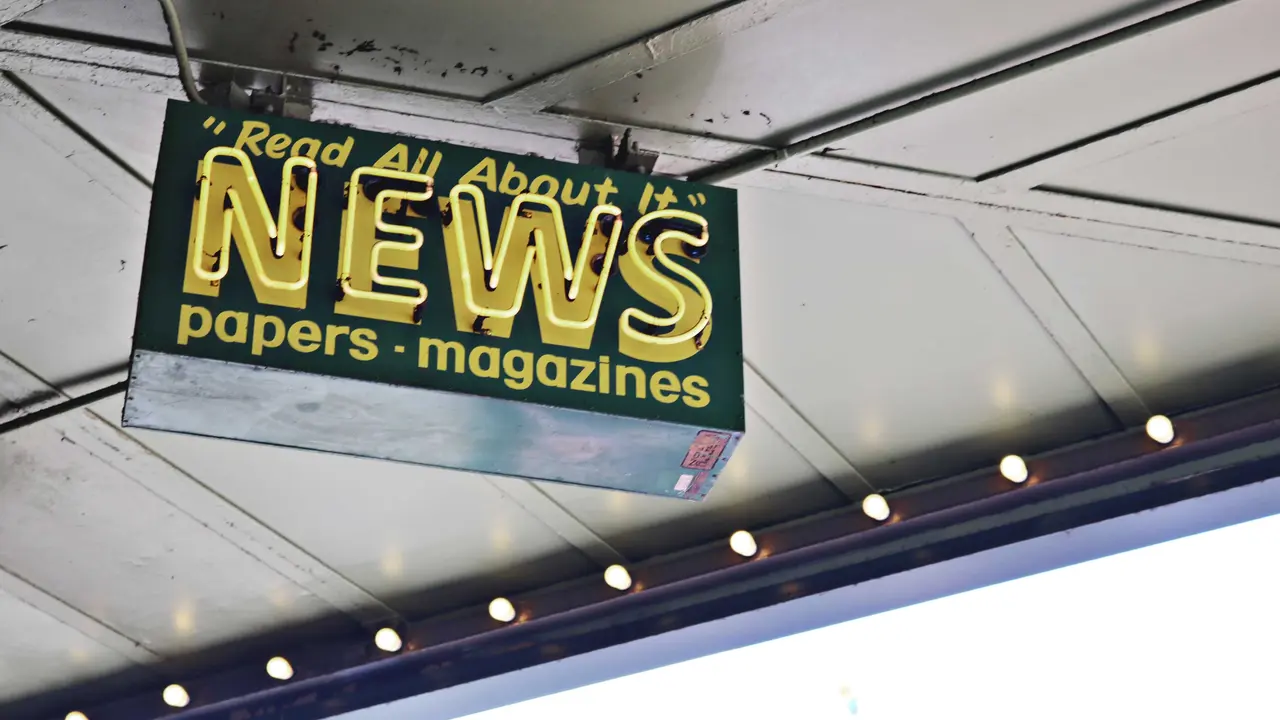 Tantangan Media Mainstream di Era Media Sosial dan Inovasi KapanLagi Youniverse