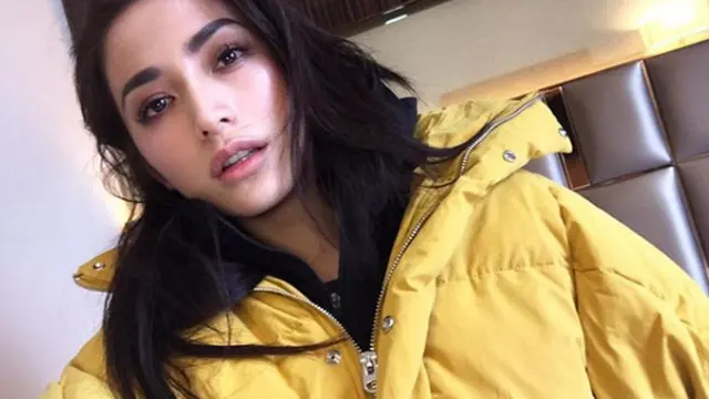 Cantik Maksimal, Jessica Iskandar dengan Warna Lipstik Super Sexy