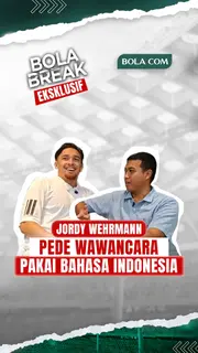 Jordy Wehrmann tampil percaya diri ngobrol menggunakan bahasa Indonesia dalam podcast Bola Break