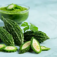 Pare sangat bermanfaat untuk tubuh salah satunya untuk kesehatan kulit dan rambut (Credit: Freepik/jcomp)