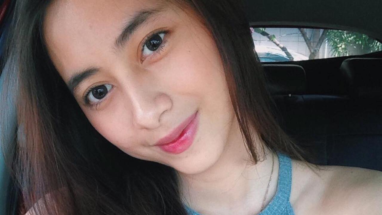 Yosh geylar hammomda sikishadi