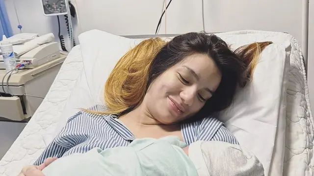 Sheila Marcia Melahirkan Anak Kelima