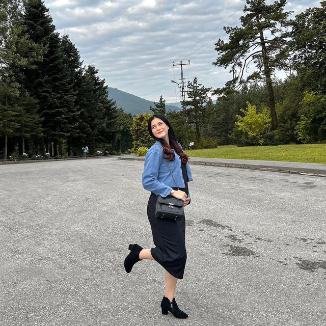 Babymoon Yasmine Ow di Turkiye