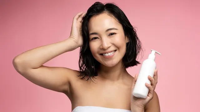 20 Penyebab Rambut Lepek yang Ternyata Bisa dari Polusi dan Kebiasaan Sehari-hari, Temukan Cara Mengatasinya!