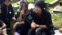 Mitha The Virgin Sempat Berikan Pengobatan Tradisional untuk Adik