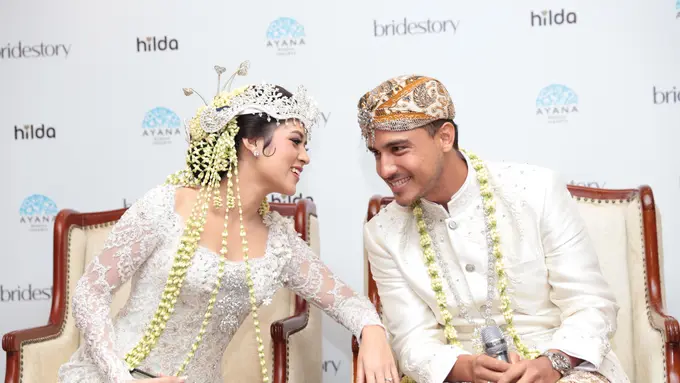 [Bintang] Raisa dan Hamish Daud