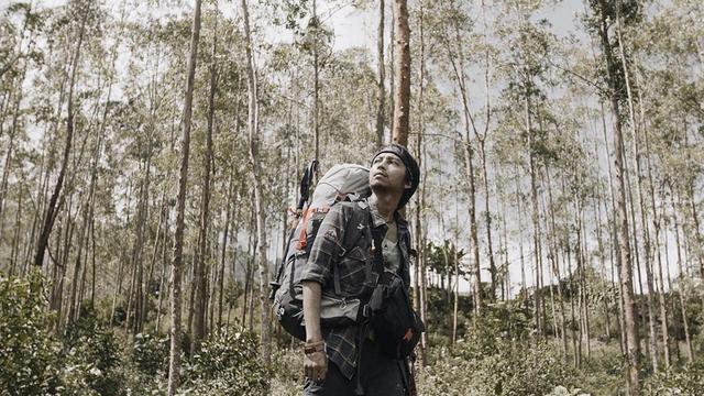 FOTO: Momen Seru Fiersa Besari Jelajah Alam, Asyik Banget