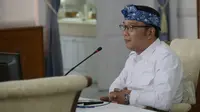 Gubernur Jabar Ridwan Kamil saat memberikan sambutan dalam Pelantikan Pengurus Wilayah Paguyuban Pasundan Provinsi Papua via konferensi video di Gedung Pakuan, Kota Bandung, Selasa (24/11/20). (Foto: Humas Jabar)