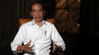 Presiden Joko Widodo (Jokowi) meminta masyarakat tidak perlu khawatir ditemukannya dua kasus positif COVID-19 dengan mutasi virus Corona  B.1.1.7. saat memberikan keterangan penanganan COVID-19 pada Kamis, 4 Maret 2021. (Biro Pers Sekretariat Presiden)