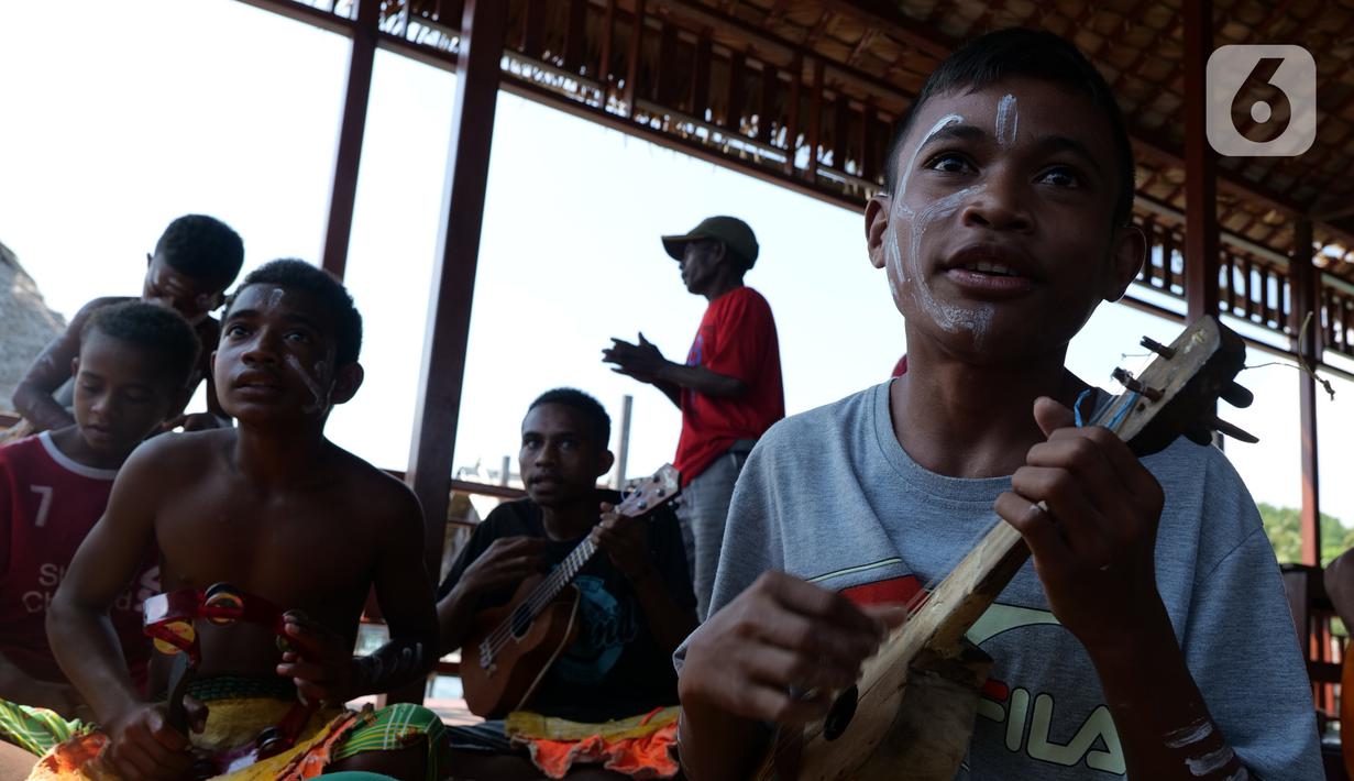 Foto Aktivitas Anak Anak Papua Barat Di Rumah Seni Sawinggrai