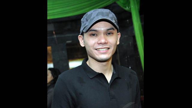 930 Koleksi Hantu Cemen Gratis