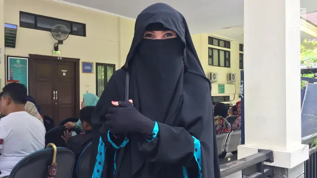 Indadari Resmi Bercerai dengan Caisar