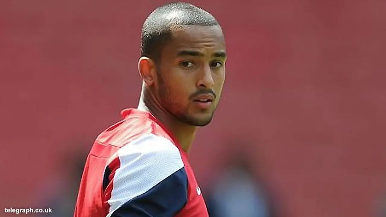 theo-wallcot-pulih-130518b.jpg