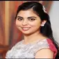 Nama Isha Ambani pertama kali menghentak publik saat dirinya berusia 16 tahun. Dia merupakan anak miliarder Mukesh Ambani 