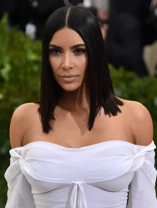 Dilansir dari e! news, Kim Kardashian sangat merasa perbedaannya jika dibandingkan dengan dua kehamilan sebelumnya. (MIKE COPPOLA / GETTY IMAGES NORTH AMERICA / AFP)