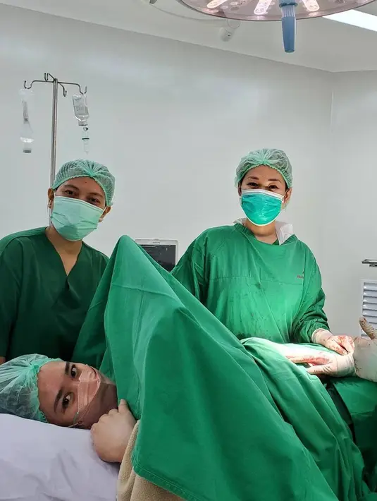 Bebi Silvana Melahirkan (Instagram/bebi.silvana)