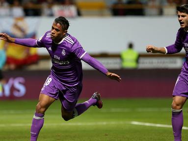 Real Madrid meraih kemenangan 7-1 atas Cultural Leonesa pada leg pertama babak 32 besar Copa del Rey di Reino de Leon, Leon, Rabu (26/10/2016). (AFP/Cesar Manso)