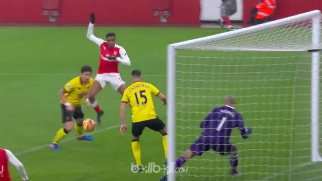 Video highlights pertandingan Arsenal vs Watford yang berakhir dengan skor 1-2, Selasa (31/1/2017). This video presented by BallBall.