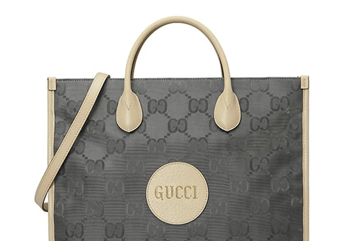 Koleksi Ramah Lingkungan Gucci dalam Nuansa Monokromatik