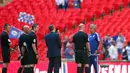 Jose Mourinho tampak protes kepada wasit usai pertandingan Chelsea lawan Arsenal di Community Shield, Wembley Stadium, Inggris, Minggu (2/8/2015). Mourinho kecewa atas kekalahan tim asuhannya. (Reuters/AndJohn Sibley)