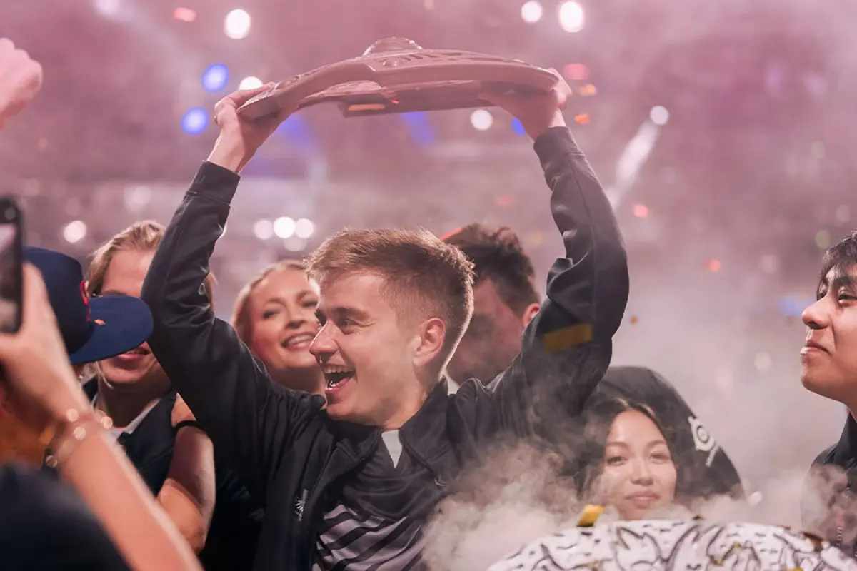 TI9