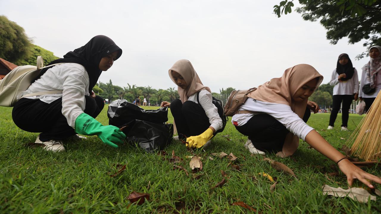 Aksi bersih pilih sampak di Banyuwangi Peringati Hari Sampah Nasional (Istimewa)