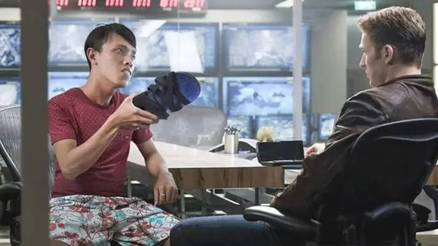 6 Editan Nyeleneh Cowok Bareng Seleb Dunia Ini Bikin Tepuk Jidat