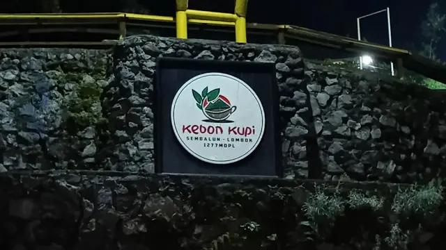 Rekomendasi Tempat Makan Enak Sebelum Trekking Gunung Rinjani