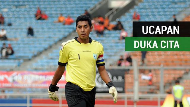 Berita video ucapan duka mengalir dari pesepak bola nasional hingga klub setelah Kapten Persela Lamongan, Choirul Huda, meninggal dunia pada Minggu (15/10/2017).