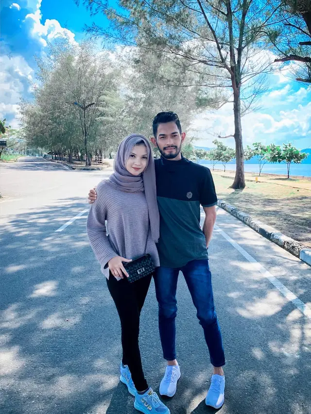 6 Potret Cantik Sriwahyuni, Calon Istri Martunis Anak Angkat CR7
