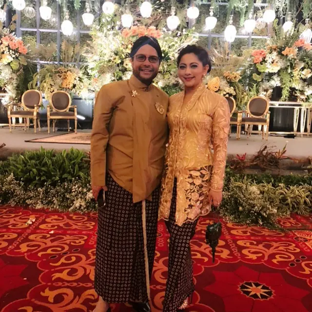 14 Tahun Jadi Istri Kedua, Ini 6 Potret Harmonis Cut Keke dan Suami