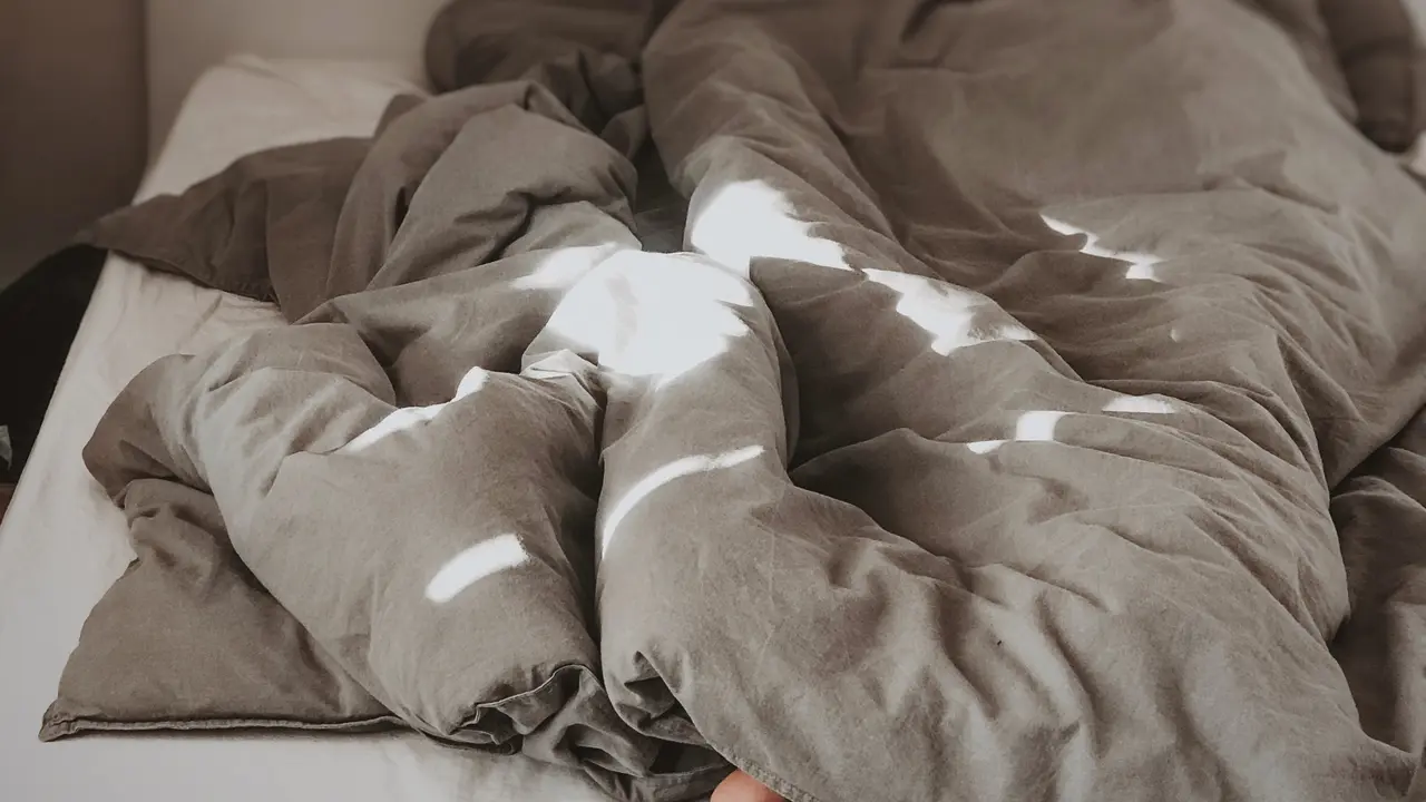 Ilustrasi sedang tidur (unsplash)