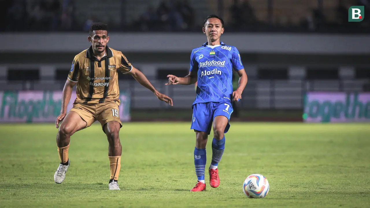 Persib Bandung vs Dewa United - BRI Liga 1 2023/2024