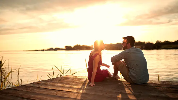 Mengintip Zodiak yang Sering Terjebak Friendzone, Jangan-jangan Kamu Salah Satunya