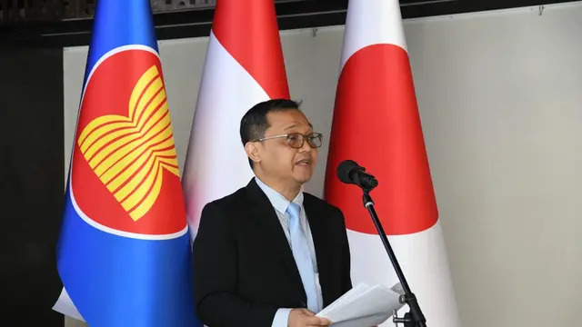 Deputi Bidang Koordinasi Pengelolaan dan Pengembangan Usaha BUMN Kemenko Perekonomian Ferry Irawan