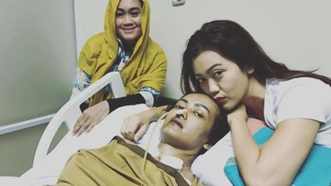 [Bintang] Nia Anggia